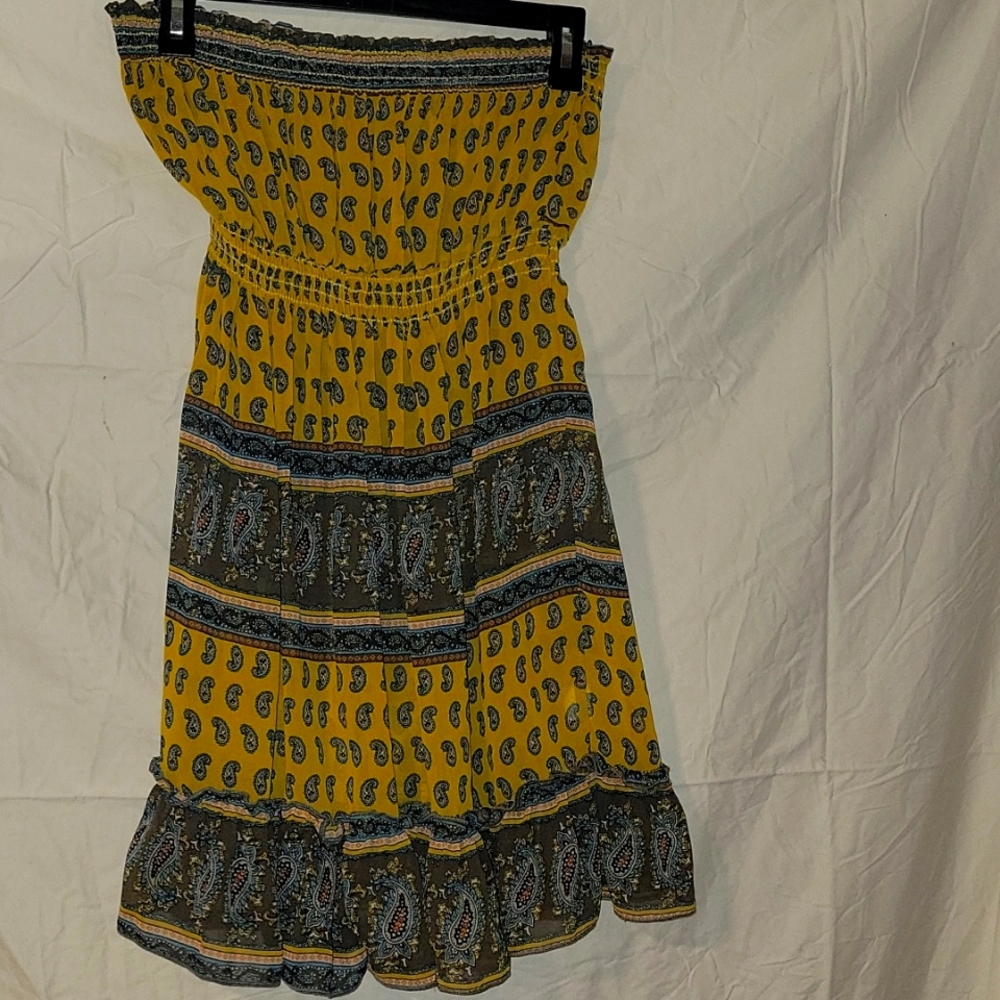 Floral print, sleeveless dress, small.